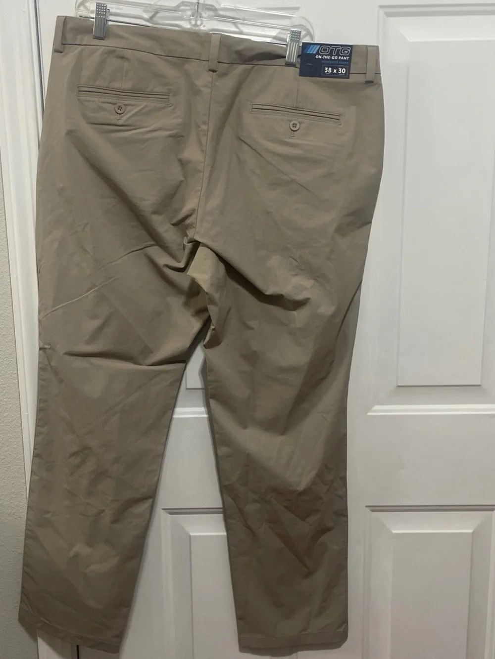 NWT Vineyard Vines OTG On The Go Pant Mens 38X 30 Beige